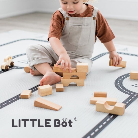 Podložky na hranie od Little Bot