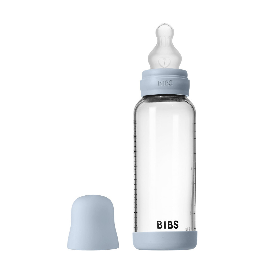 BIBS Antikoliková sklenená fľaša so silikónovým cumlíkom 240ml (Baby Blue)