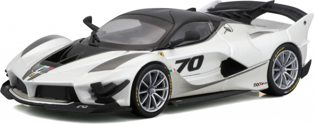 Bburago 2025online Bburago 1:43 Ferrari Racing FXX-K EVO 2017 white/black