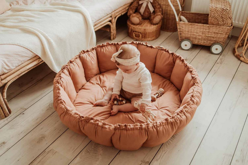 Play&Go Coco Bloom Detské hniezdo Tawny Brown