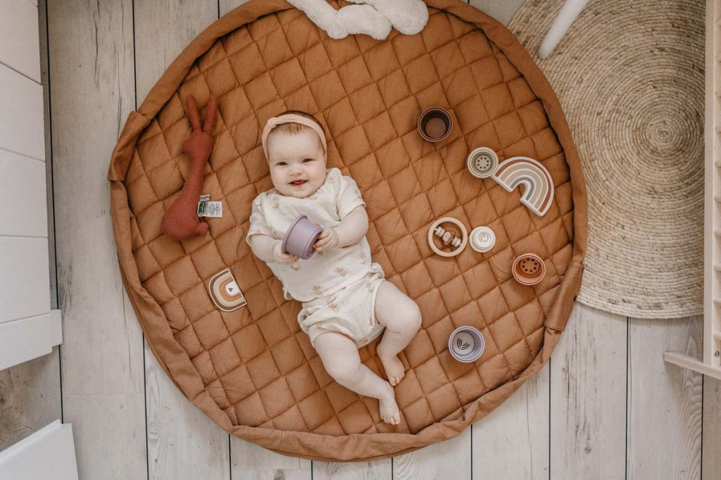 Play&Go Noomad soft Hracia deka a Vak na hračky Organic Tawny Brown