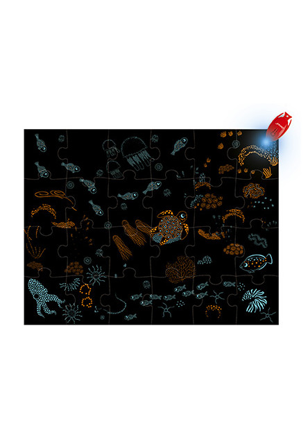 Magické puzzle Oceán s baterkou