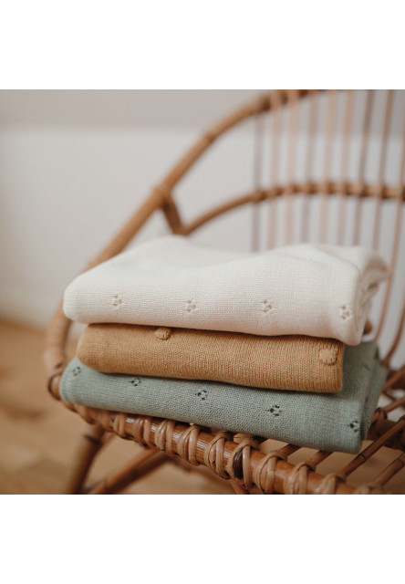 pletená detská deka z organickej bavlny (dierkovaná Ivory)