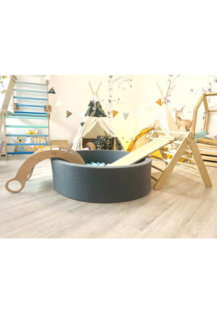Montessori Piklerovej trojuholník light + doska 2v1 variant: natur okraje, modré priečky