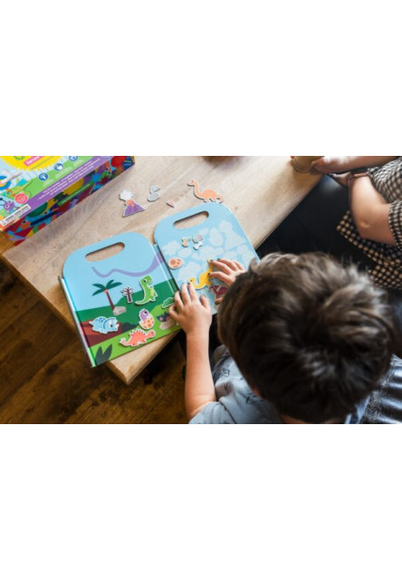Dinosaur Magnetic Play Set