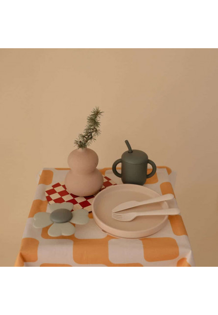 Silikónový tanierik mushie - shifting sand