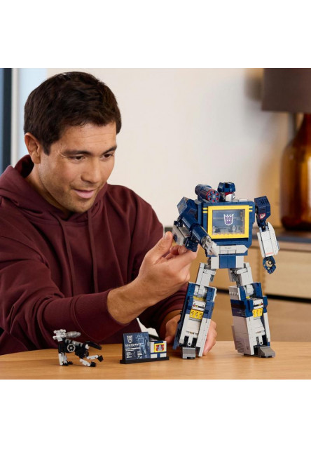 Transformers: Soundwave