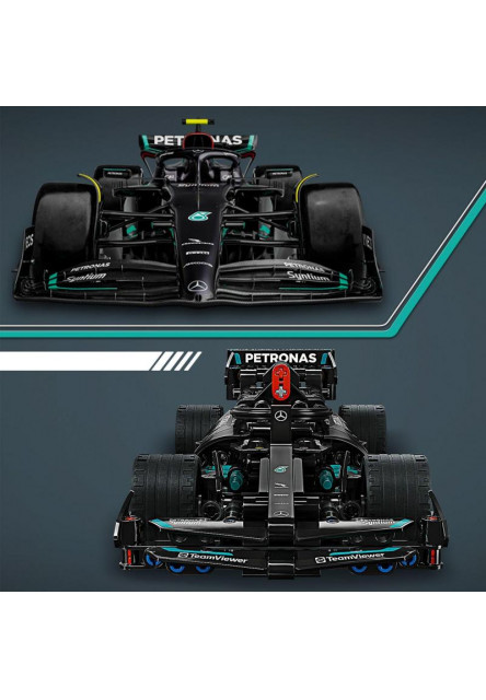 Mercedes-AMG F1 W14 E Performance Pull-Back