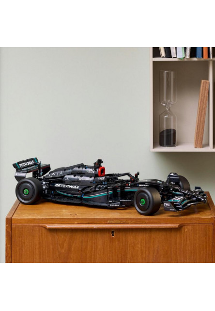 Mercedes-AMG F1 W14 E Performance