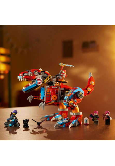 Cooper a jeho robotický dinosaurus C-rex