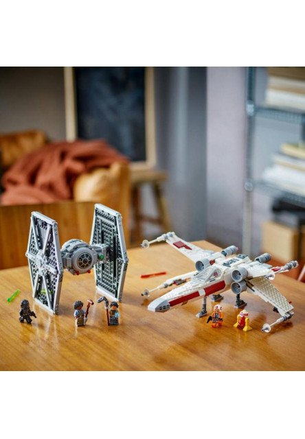 Stíhačka TIE & X-wing – kombinovaná stavebnica
