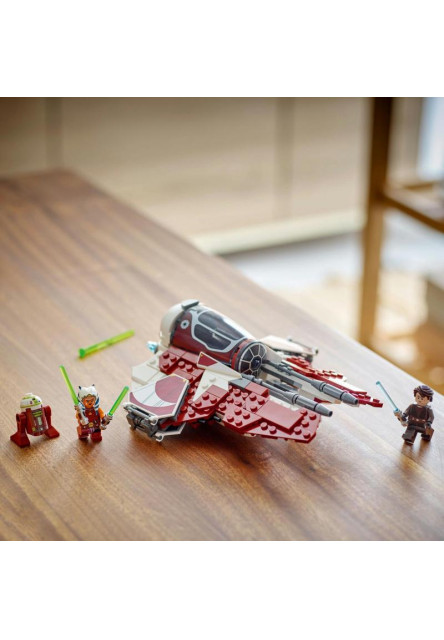 Ahsoka a jediská stíhačka Interceptor™