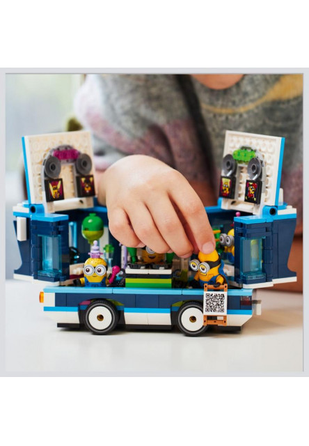Mimoni a ich hudobný párty autobus