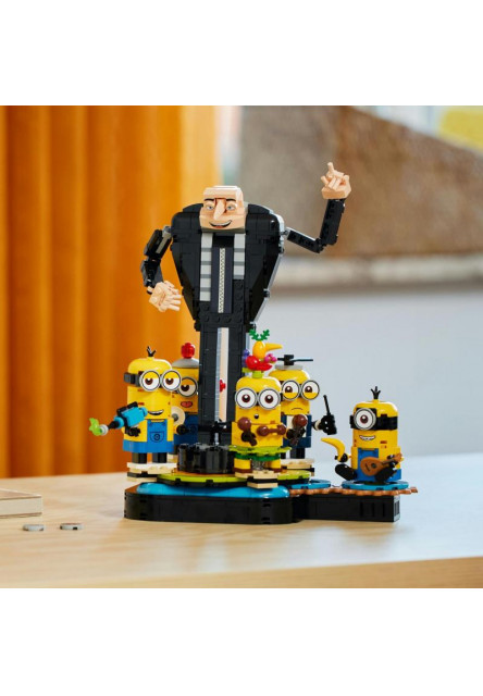 Gru a Mimoni z kociek