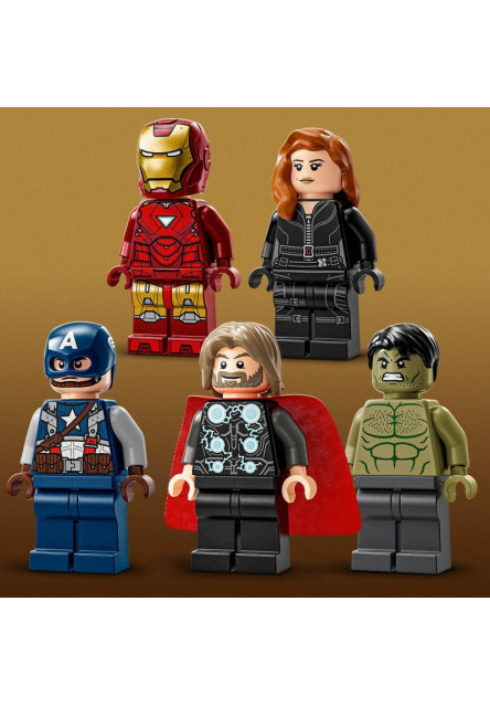 Logo MARVEL a minifigúrky