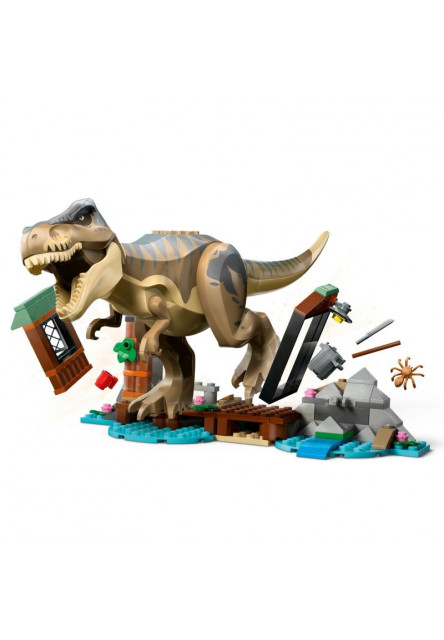 T-rex a útek po rieke