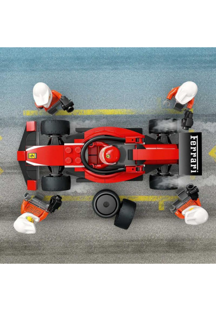 Zastávka v F1® a Pit Crew s autom Ferrari