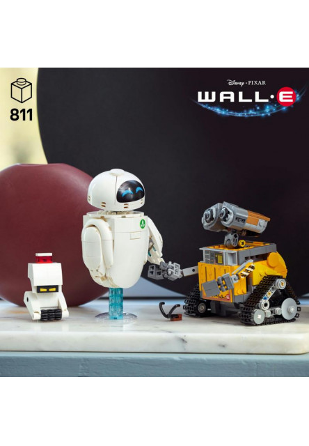 WALL•E a EVA