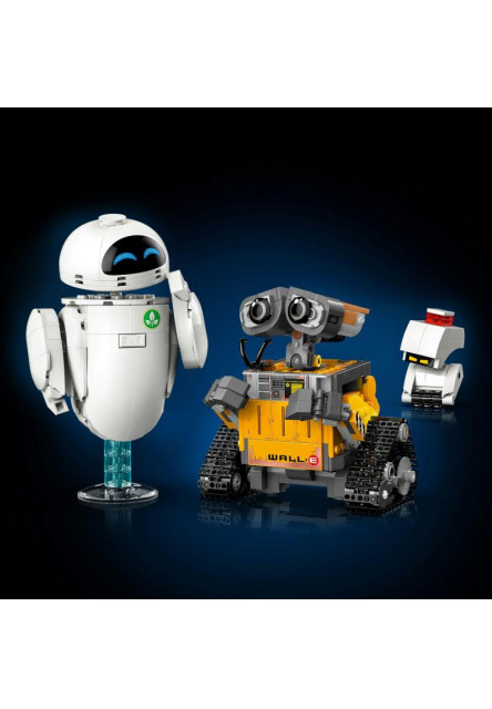 WALL•E a EVA