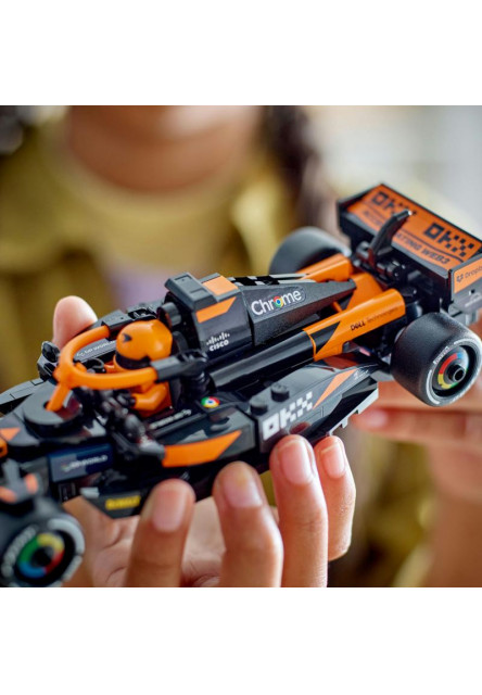 Pretekárske auto McLaren F1® Team MCL38