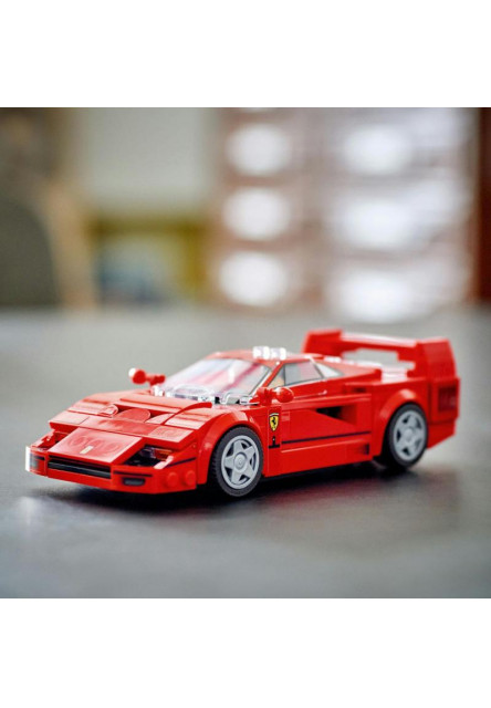 Superauto Ferrari F40