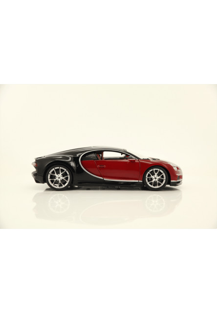 Bburago 1:18 Plus Bugatti Chiron black/red