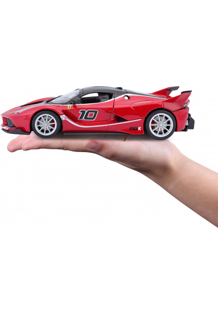 Bburago 1:24 Ferrari Racing FXX K Metalic Red