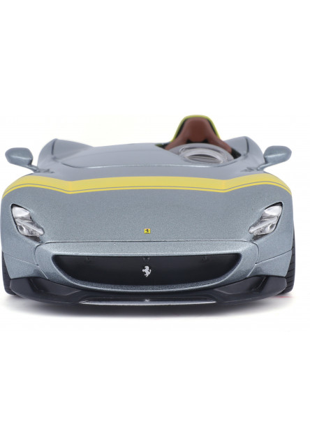 Bburago 1:24 Ferrari Monza SP1 Silver Blue