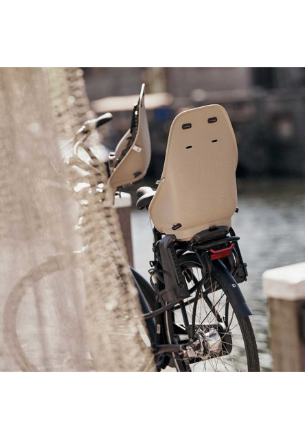 Zadná sedačka na bicykel Ta-ke s adaptérom a nosičom na rám SET Inaho Béžová/Bincho Čierna Inaho Béžová/Bincho Čierna
