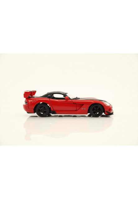 Bburago 1:24 Dodge Viper SRT10 ACR Red/Black