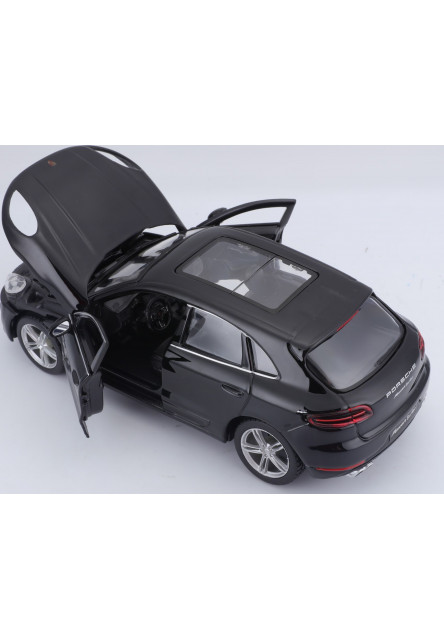 Bburago 1:24 Plus Porsche Macan Black