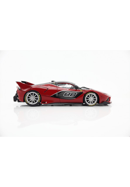 Bburago 1:18 Ferrari Signature series FXX K Red