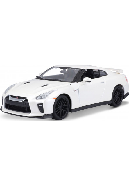 Bburago 1:24 Plus Nissan GT-R Metallic White