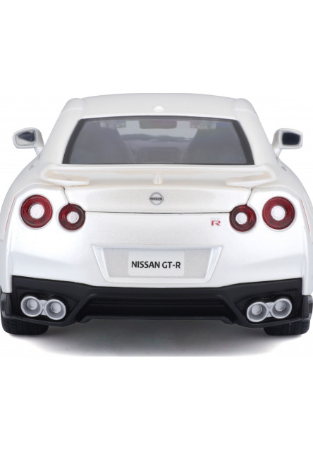 Bburago 1:24 Plus Nissan GT-R Metallic White