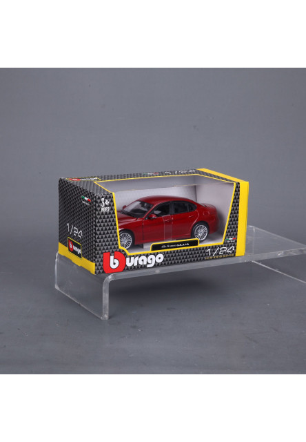 Bburago 1:24 Plus Alfa Romeo Giulia (2016) Metallic Red