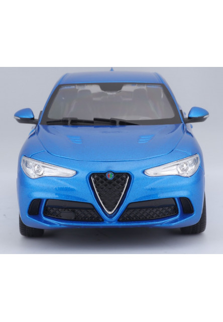 Bburago 1:24 Plus Alfa Romeo Stelvio Blue
