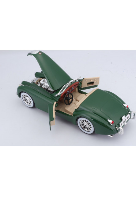 Bburago 1:24 Jaguar XK 120 Roadster (1951) Green
