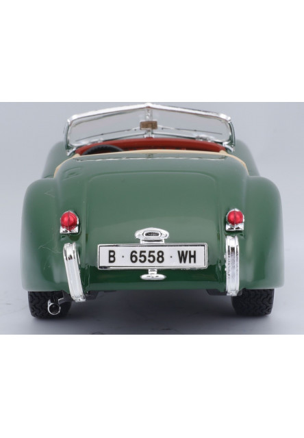 Bburago 1:24 Jaguar XK 120 Roadster (1951) Green