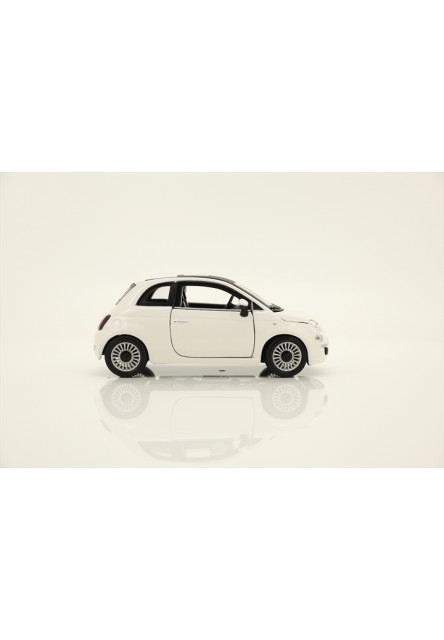 Bburago 1:24 Fiat 500 (2007) White