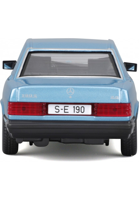 Bburago 1:24 Plus - 1987 Mercedes-Benz 190E - Diamond Blue