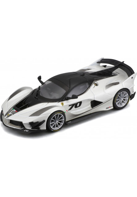 Bburago 1:43 Ferrari Racing FXX-K EVO 2017 white/black