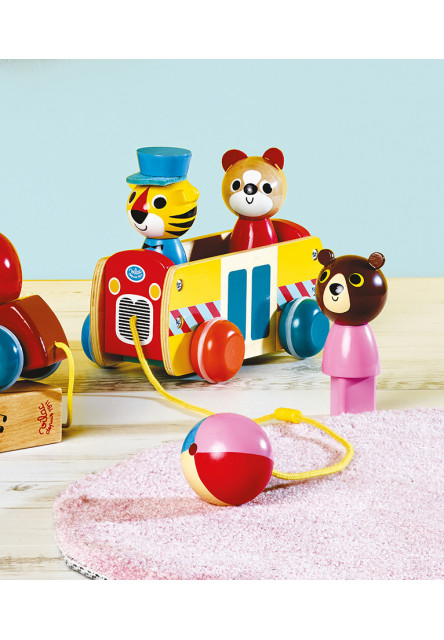 Ťahací autobus so zvieratkami