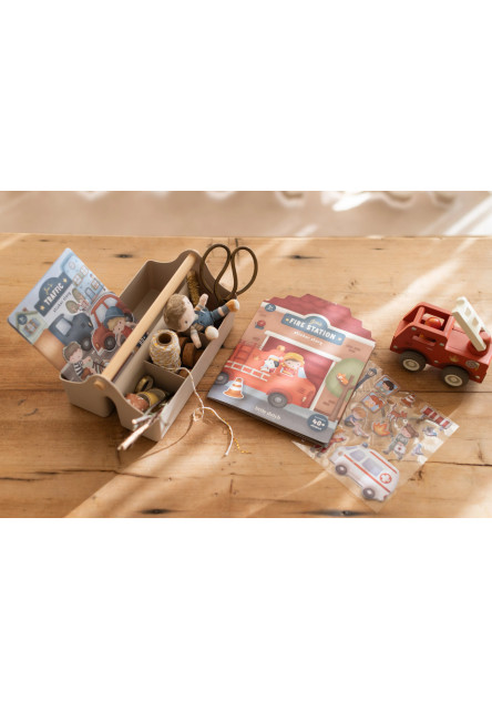 Knižka so samolepkami Hasičská stanica Jim