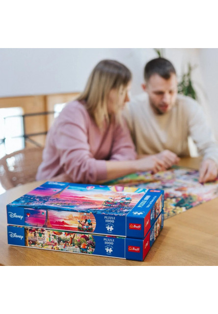 Trefl Puzzle 1000 Premium Plus -  Mickey a Minnie v Paríži
