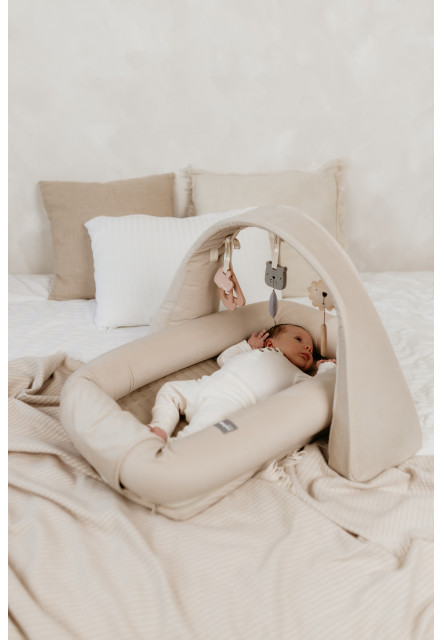 Nastavitelná hrazdička pro miminko s hračkami Sleepee Grey