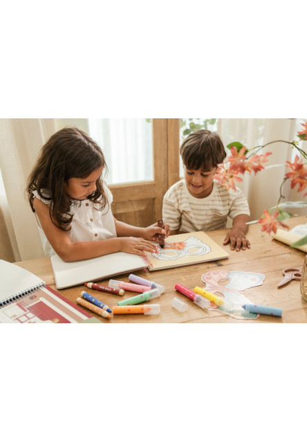 Kniha s vystrihovacími maskami Rosa