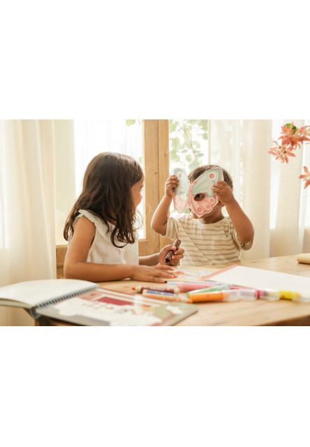 Kniha s vystrihovacími maskami Rosa