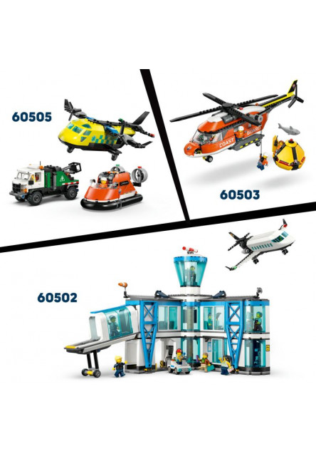 Záchranný čln pobrežnej hliadky a vrtuľník