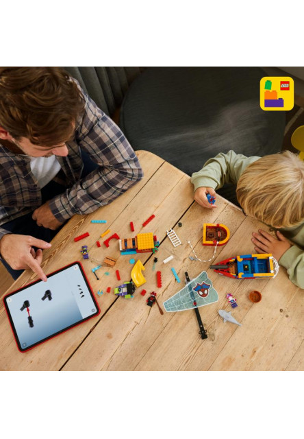 Pirátska loď Spideyho tímu