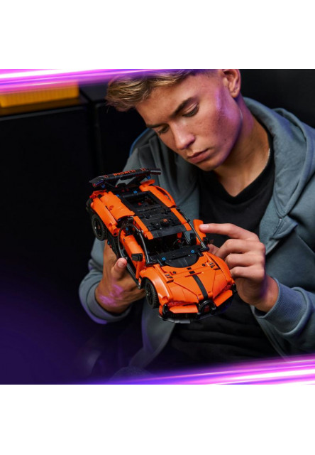 Hyperauto Bugatti Chiron Pur Sport